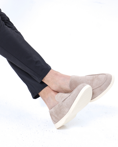 Mocassins en daim vieilli