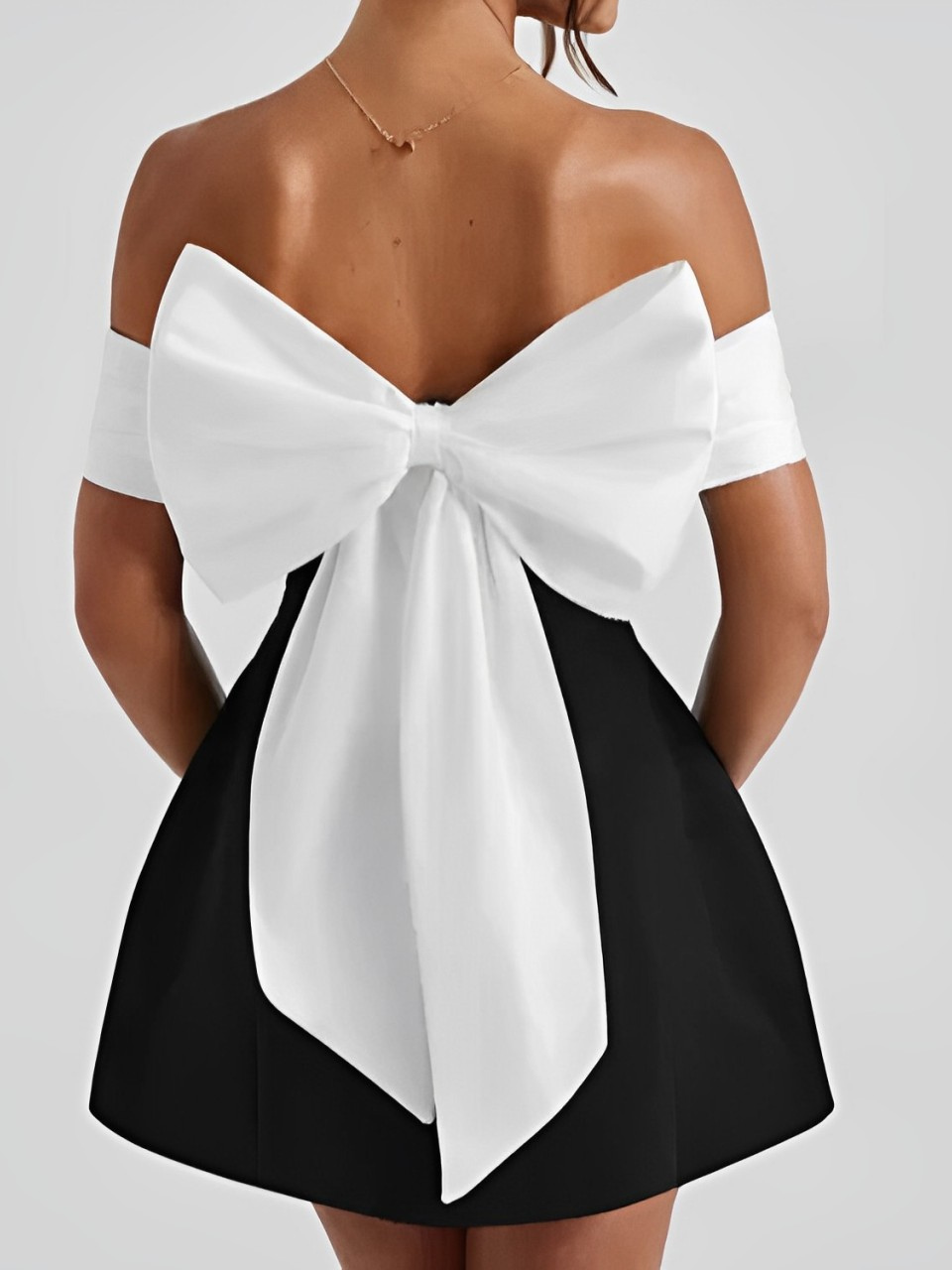 Lilly Bow | Robe Mini Élégante